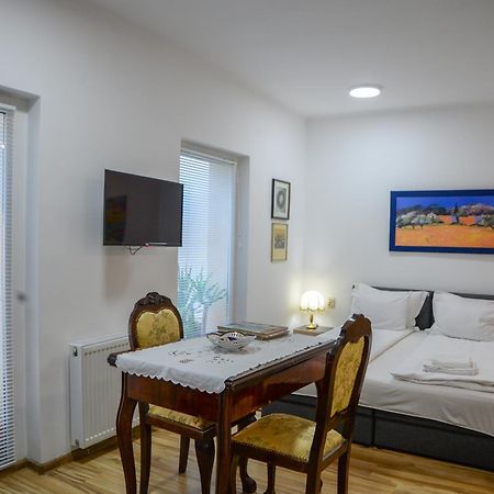 Apartman Centar Sremski Karlovci Ngoại thất bức ảnh