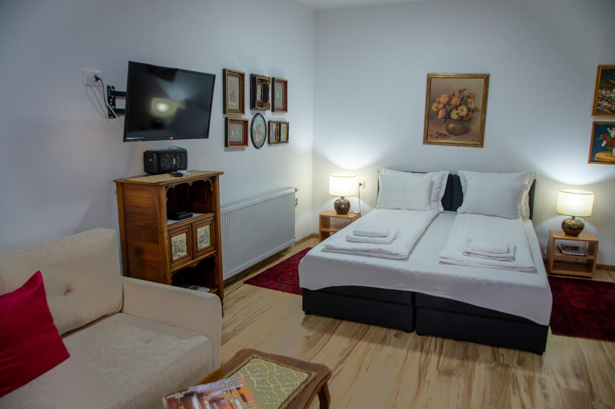 Apartman Centar Sremski Karlovci Ngoại thất bức ảnh